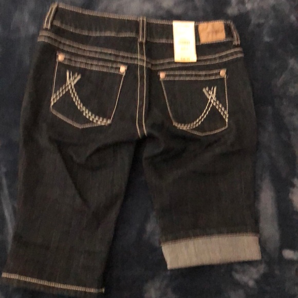 New Anchor Blue Jean shorts - Picture 2 of 2